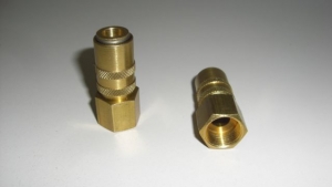 WKH 9mm Gerade - M 10x1 IG, mit Ventil, 10er Set